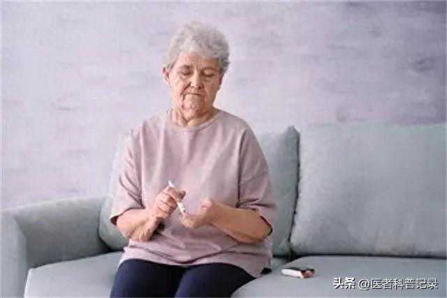 这类维生素，对糖尿病人很重要，延缓并发症离不开它！